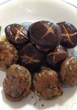 椎茸の肉詰め甘辛たれ-レシピのメイン写真