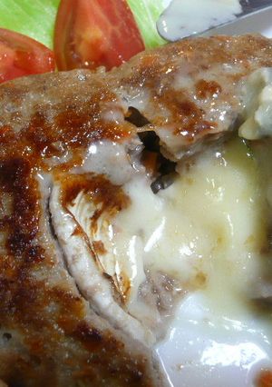 とろ～り♪カマンベールチーズのハンバーグ-レシピのメイン写真