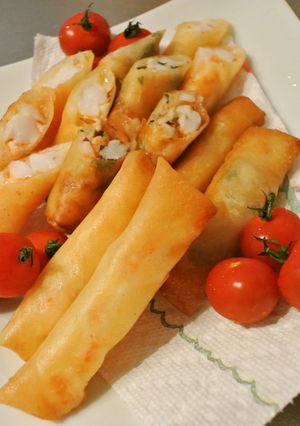 エビの春巻き♪２種☆梅しそ☆チーズマヨ☆-レシピのメイン写真