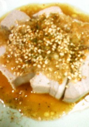 茹で鮪のおろし玉葱胡麻油青じそタレかけ-レシピのメイン写真