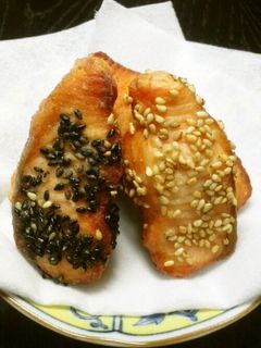 意外といける!?鮭のゴマ香る竜田揚げ-レシピのメイン写真