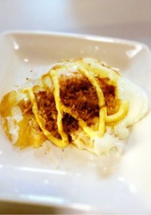 目玉焼きの食べ方-レシピのメイン写真