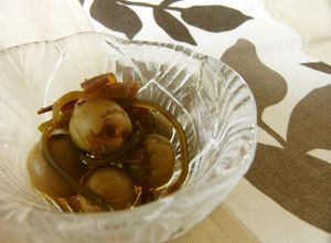 塩昆布と醤油で漬ける★カリカリ小梅-レシピのメイン写真