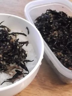 お弁当に♪ひじきのしっとりふりかけ-レシピのメイン写真