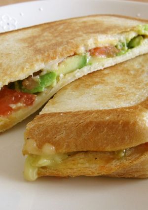 フライパンで♪トマトのホットサンド-レシピのメイン写真