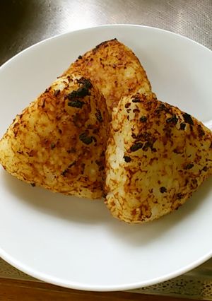 残ったご飯は焼きおにぎりだワン-レシピのメイン写真