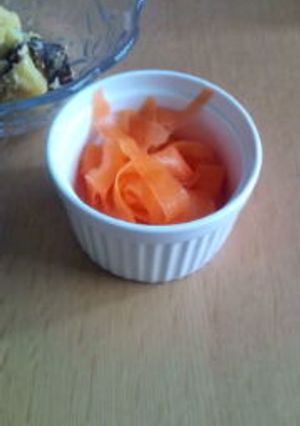 ひらひらにんじんサラダ-レシピのメイン写真