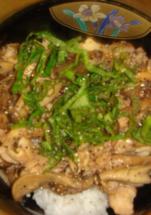 簡単ヘルシー♪キノコたっぷり豚丼-レシピのメイン写真