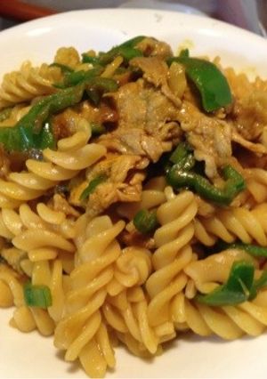 ターメリック肉パスタ･`д･)q-レシピのメイン写真