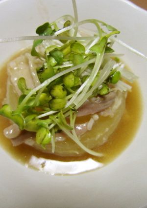 醤油麹＠新玉ネギの丸煮・トロトロです-レシピのメイン写真
