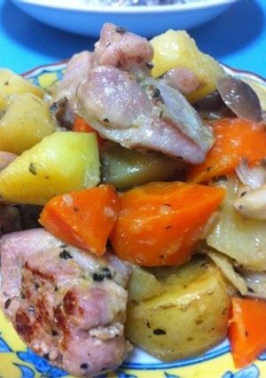 塩麹で☆鶏肉とジャガイモのバジル炒め-レシピのメイン写真