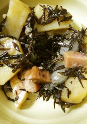 醤油麹でひじきベーコンじゃが-レシピのメイン写真