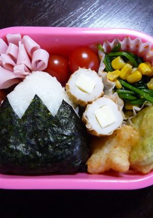 キャラ弁♪ 富士山おにぎり-レシピのメイン写真
