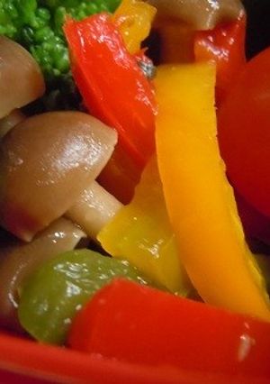 レンジで簡単♪しめじとパプリカのマリネ風-レシピのメイン写真