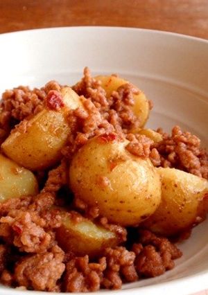ひき肉と新じゃが*梅みそ肉じゃが。-レシピのメイン写真