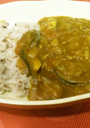 我が家の夏野菜トマトカレー-レシピのメイン写真