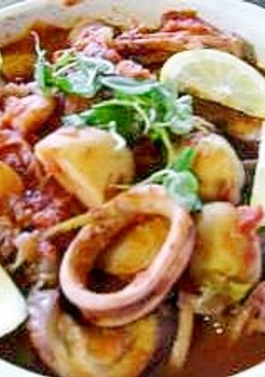 ホクホク新じゃがとスルメイカのトマト煮-レシピのメイン写真