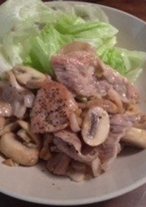 塩麹が決め手！豚肉とマッシュルーム炒め-レシピのメイン写真