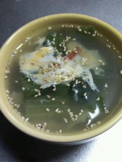 簡単すぎる☆チンゲン菜と卵のスープ-レシピのメイン写真