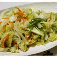 รูปของ 肉なし☆塩麹野菜炒め☆