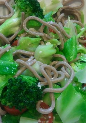 塩麹と温野菜と蕎麦のサラダ-レシピのメイン写真