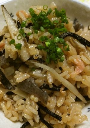 健康炊き込みごはん-レシピのメイン写真