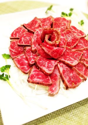 おもてなしにピッタリ☆牛肉のたたき〜-レシピのメイン写真