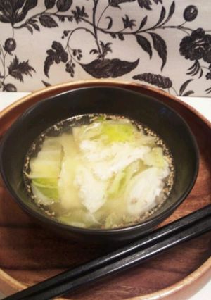 捨てないで!!鶏の茹で汁で中華スープ-レシピのメイン写真