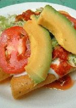 TAQUITOS DE POLLO-レシピのメイン写真
