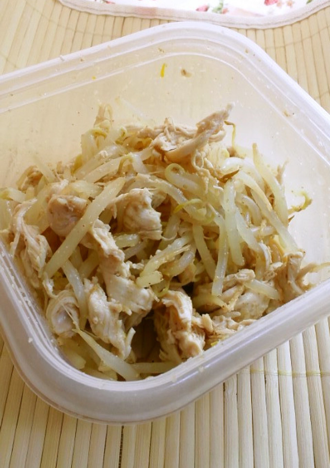 ♦簡単♬もやしと鶏ささ身の胡麻和え-レシピのメイン写真