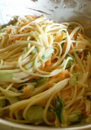 胡瓜　人参サラダパスタ 簡単ﾚｼﾋﾟ-レシピのメイン写真