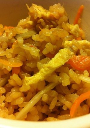材料を入れるだけ！簡単☆炊き込みご飯-レシピのメイン写真