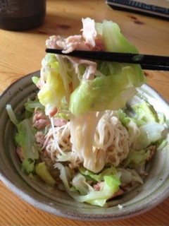 時短!ツナとキャベツのぶっかけそうめん-レシピのメイン写真