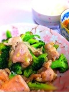 鶏肉とブロッコリーのネギ塩炒め-レシピのメイン写真