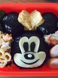 誰でも簡単!ミッキー弁当-レシピのメイン写真