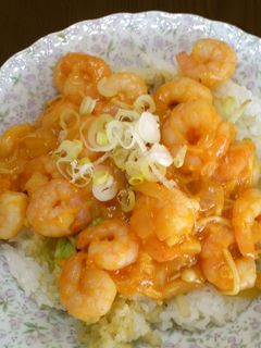 ひと皿完結☆簡単エビチリ丼-レシピのメイン写真