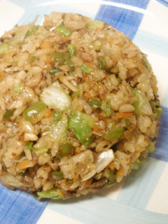 野菜たっぷり!和風レタスチャーハン☆-レシピのメイン写真