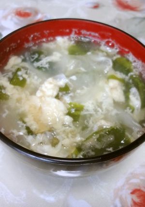 新玉葱とワカメのお吸い物-レシピのメイン写真
