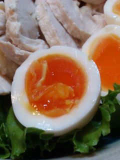 茹で卵のコツ♪黄身が真ん中!塩麹漬け-レシピのメイン写真