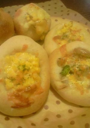 自家製りんご酵母で惣菜パン-レシピのメイン写真