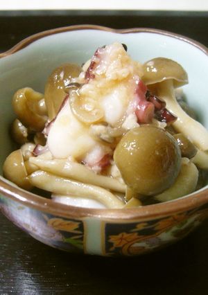 温かい前菜。蛸としめじのにんにく塩麹炒め-レシピのメイン写真