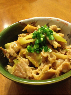 こってりうまうま~☆スタミナ味噌豚丼-レシピのメイン写真