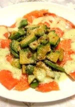 生サーモンとアボカドのソテー-レシピのメイン写真
