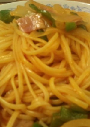 ベーコンと塩麹でナポリタン-レシピのメイン写真