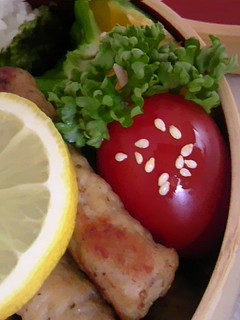 イチゴになりたいプチトマト(お弁当用)-レシピのメイン写真