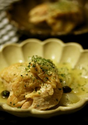 鶏肉の煮込み（塩漬けケッパー）-レシピのメイン写真