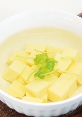 白だしを薄めるだけ♪卵豆腐の簡単スープ-レシピのメイン写真