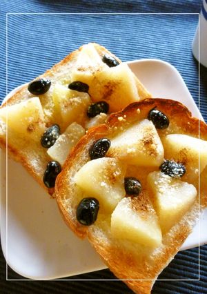 りんごと黒豆のトースト-レシピのメイン写真