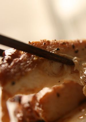 塩麹で焼いてみました！鶏肉と鮭で～す-レシピのメイン写真