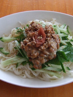 早い&うまい!さっぱりうめ~納豆うどん-レシピのメイン写真